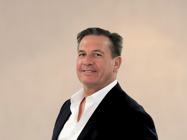 Tony Hazell Headshot Photo